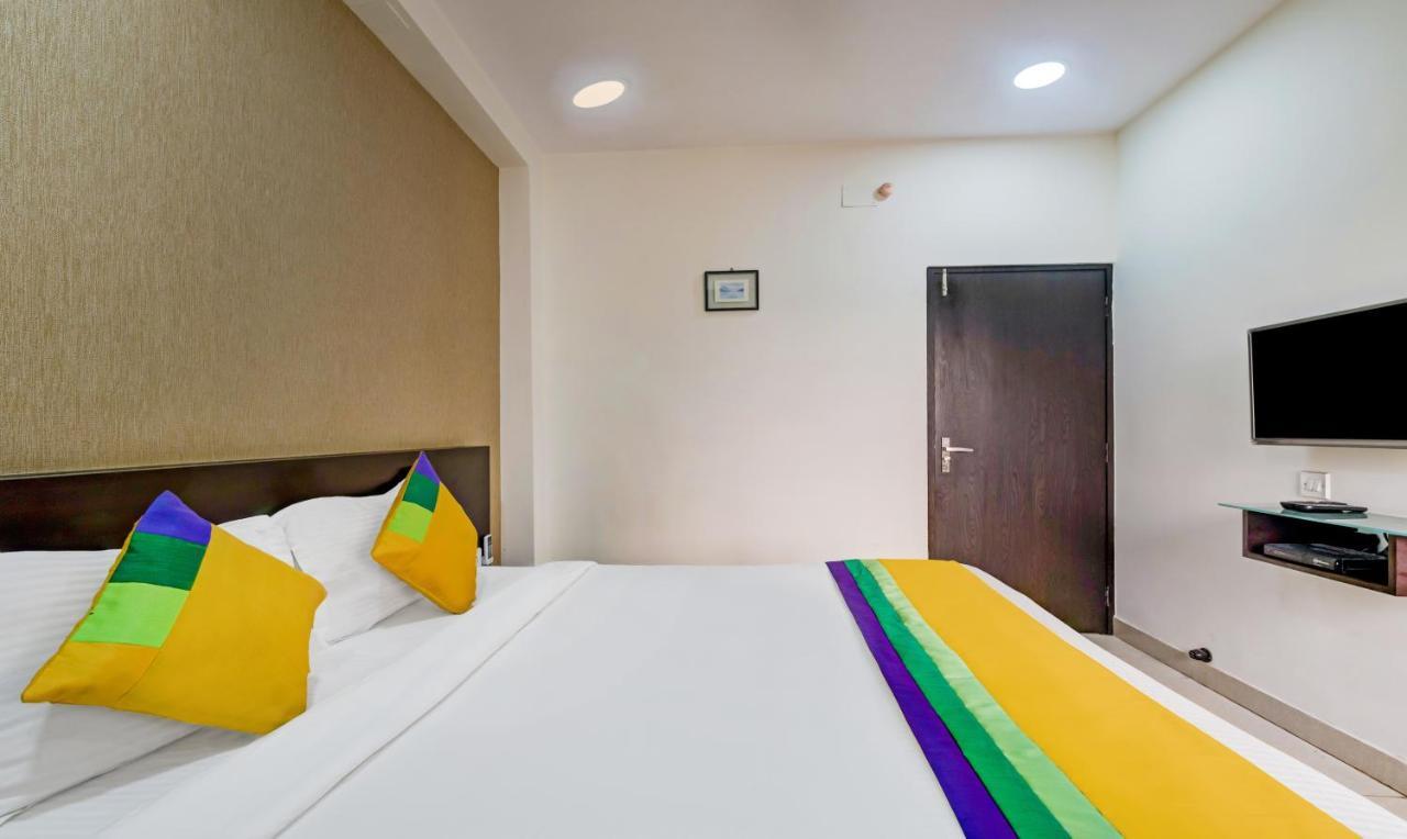 כלכותה Itsy Hotels Neeranand Plaza מראה חיצוני תמונה