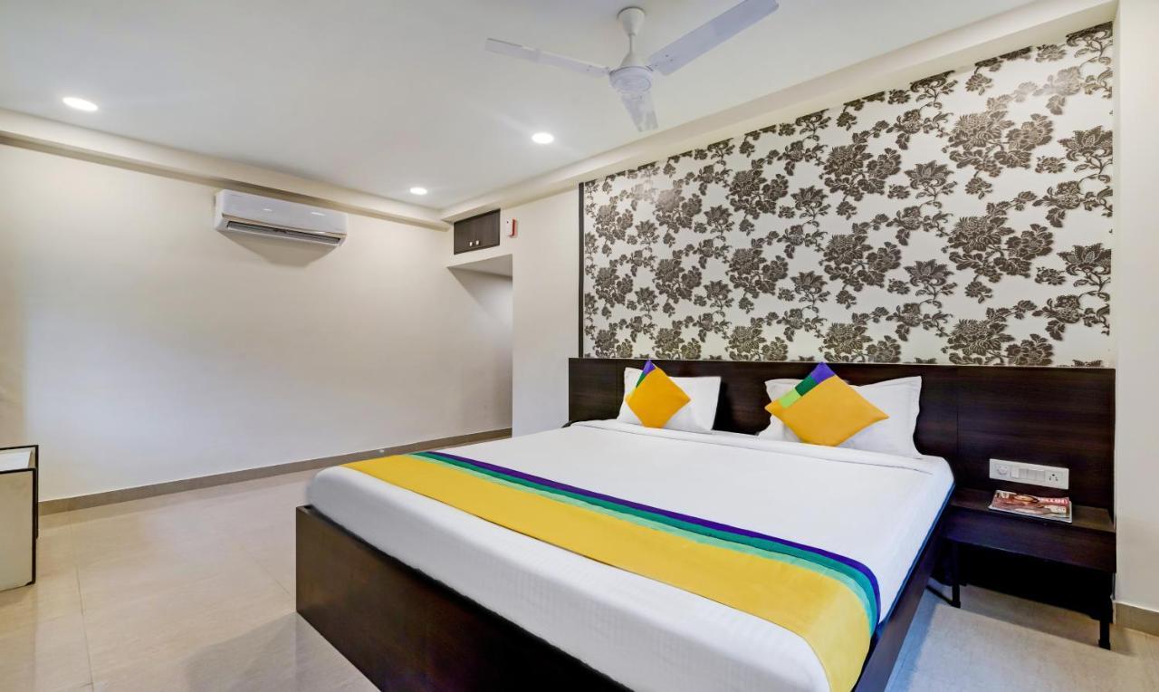 כלכותה Itsy Hotels Neeranand Plaza מראה חיצוני תמונה
